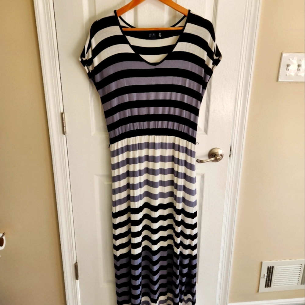 Striped maxi dress